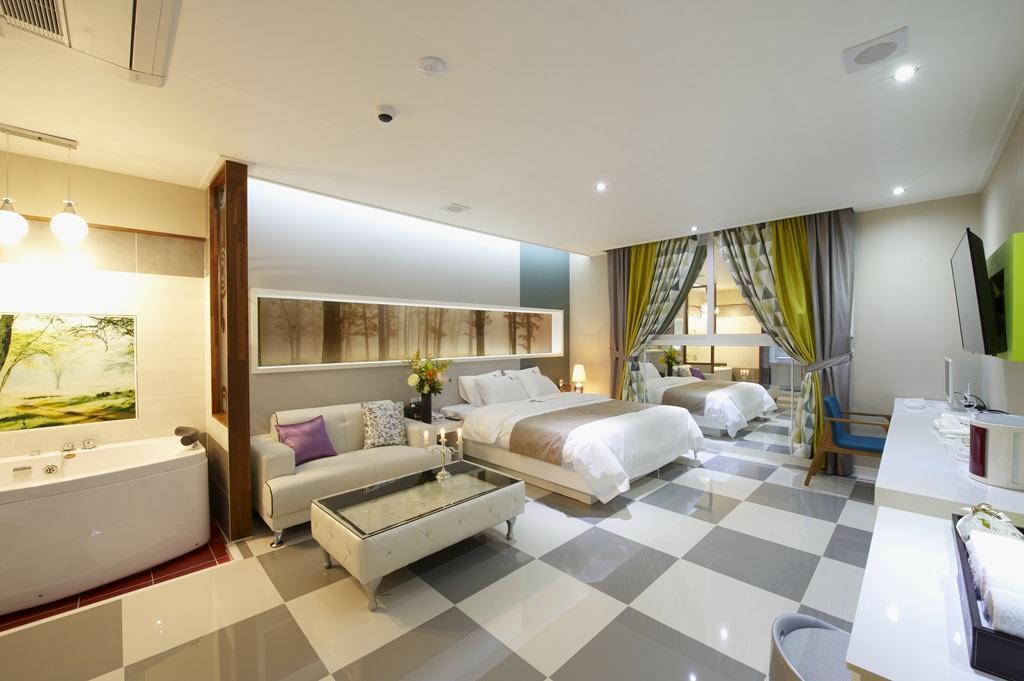 Hanam 1St Business Hotel Кванджу Экстерьер фото
