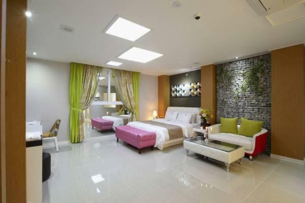 Hanam 1St Business Hotel Кванджу Экстерьер фото